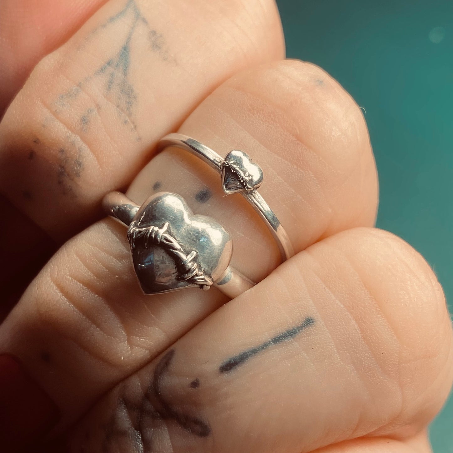 LOVEFOOL STACKER Barb Wire Heart Ring