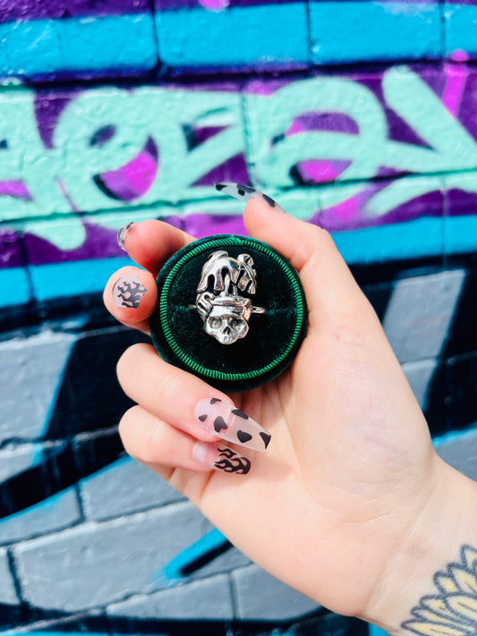 MONSTERA Skull Sterling Silver Ring