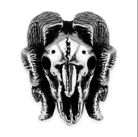 BEYOND HOPE Rams Skull Ring