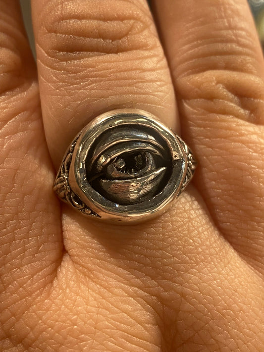 CLEOPATRA LOVERS EYE Sterling Silver Ring