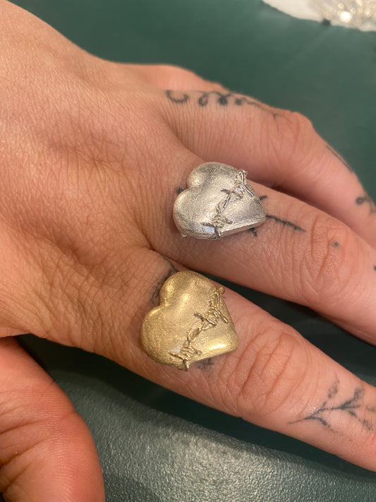 LOVEFOOL Barbed Wire Heart 9ct GOLD Pendant