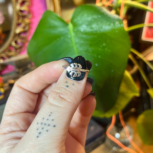 Mini DELICIOSA Monstera Sterling Silver Ring